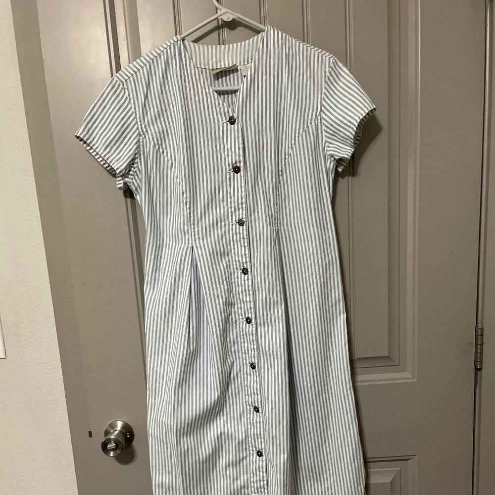 Liz Claiborne Spring/Summer Dress